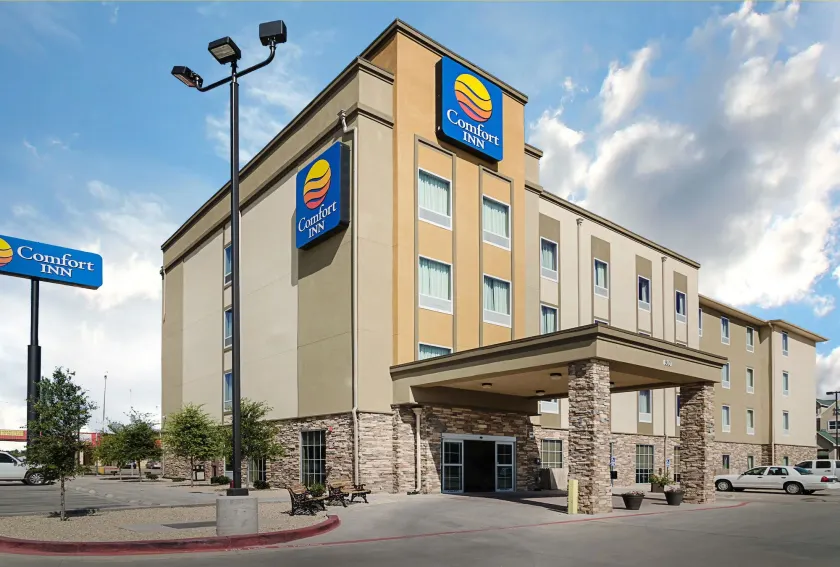 Comfort Inn Midland South I-20 - Image 1
