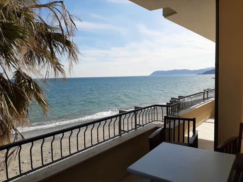 Residence Sole - Image 1