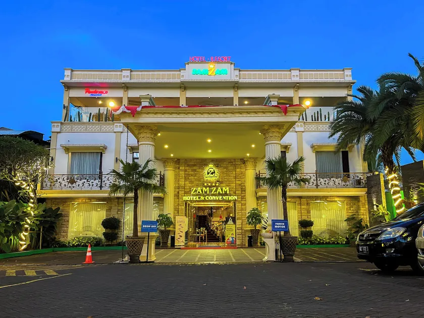 Zamzam Hotel and Convention Batu Powered By Archipelago - Image 1
