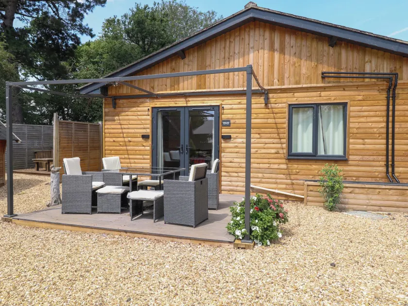 Robin's Nest Lodge - Image 1