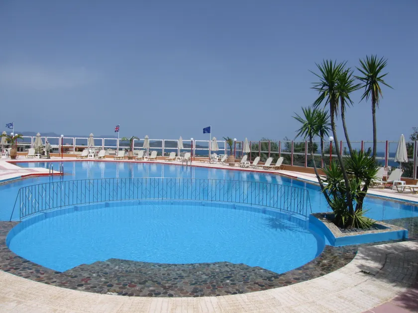 Nea Kydonia suites and studios - Image 1