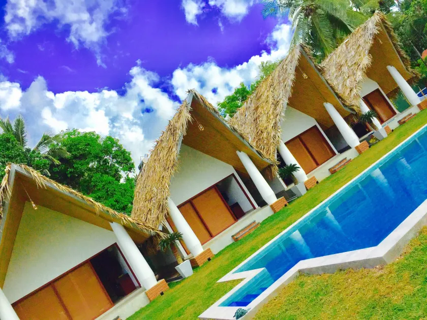 Airport Resort - Image 1