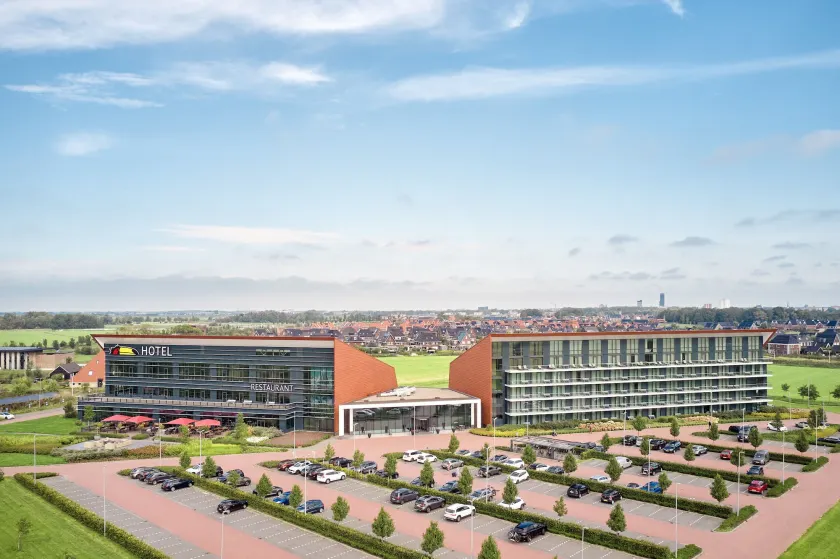 Van der Valk Hotel Leeuwarden - Image 1