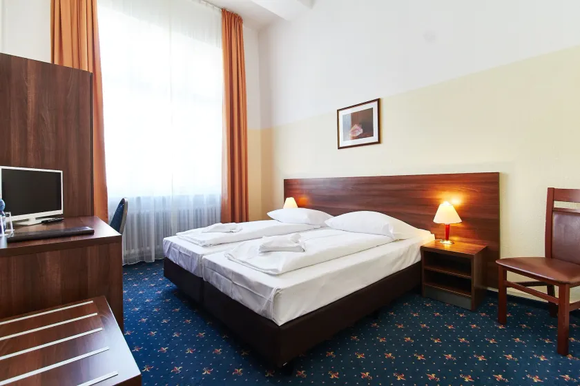Hotel Europa City - Image 1