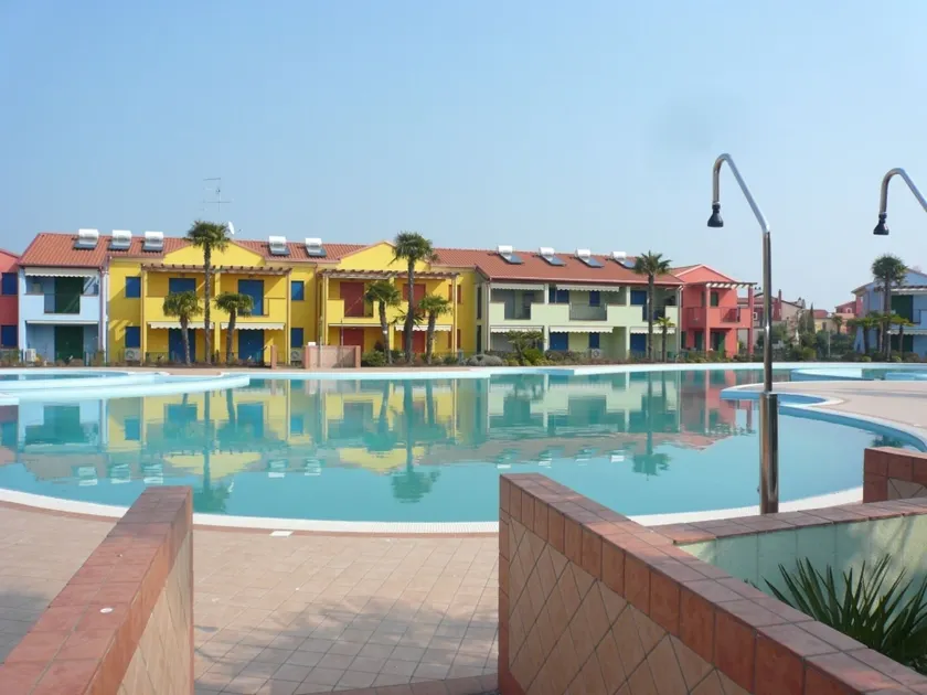 Very Nice Studio With Private Garden and Swimming Pool by Beahost Rentals - Image 1