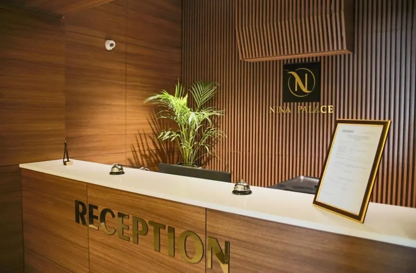 Nina Palace Hotel - Recepción