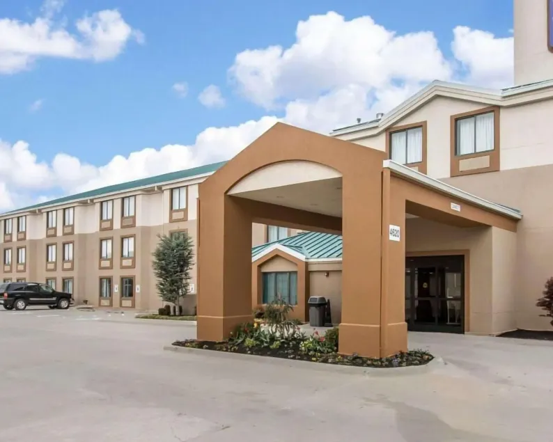 The Douillet by Demeure Hotels - Image 1