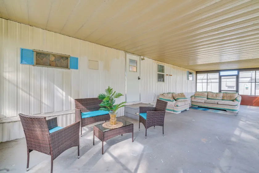 5 Mi to Golf: Charming Hernando Home w/ Deck - Image 1