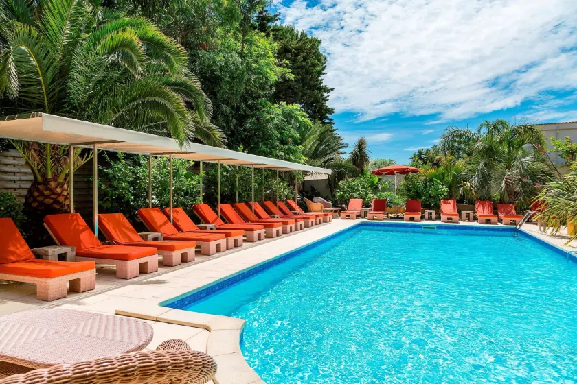 BEST WESTERN Hôtel Montfleuri - Image 1