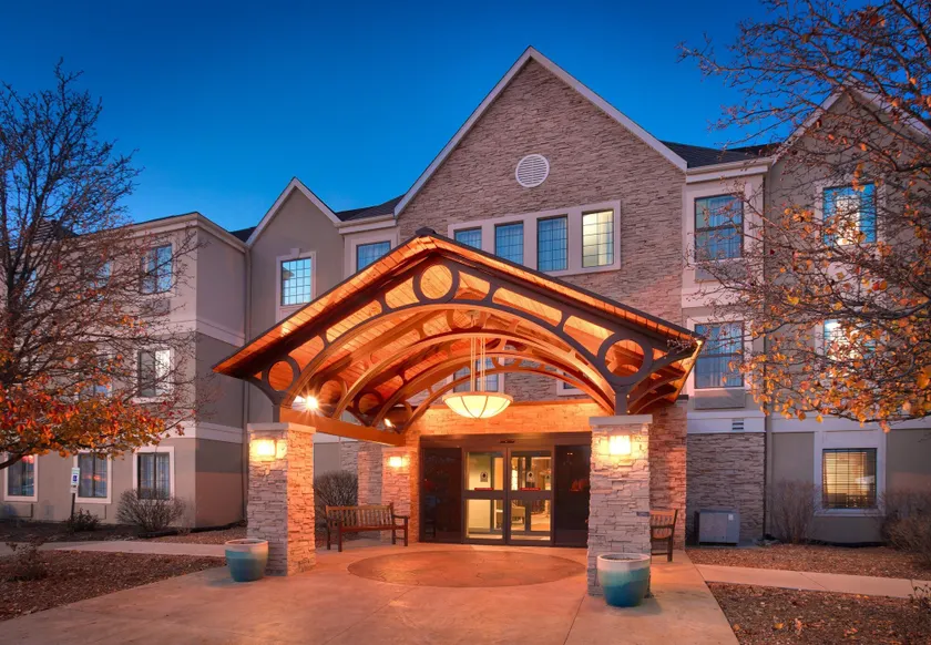 Staybridge Suites Peoria Downtown by IHG - Image 1
