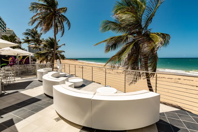 The Tryst Beachfront Hotel - Image 1