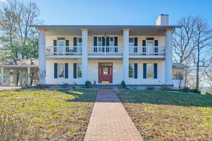 Spacious Shawnee Forest Hideaway! Hilltop Estate - Image 1