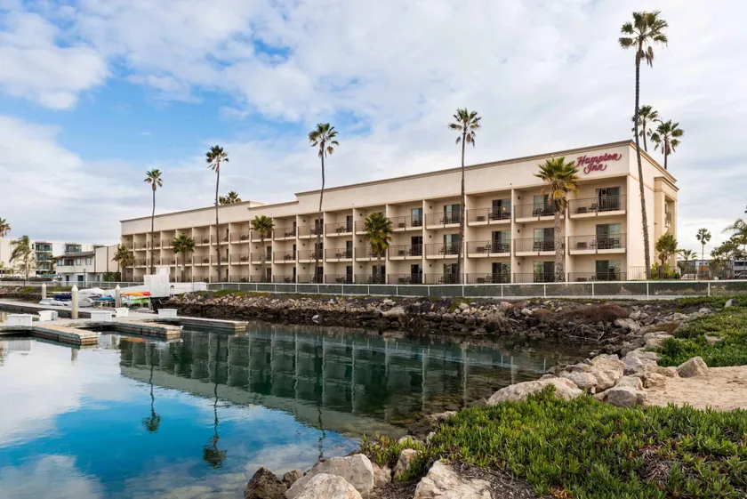 Hampton Inn Channel Islands Harbor/Oxnard - Image 1