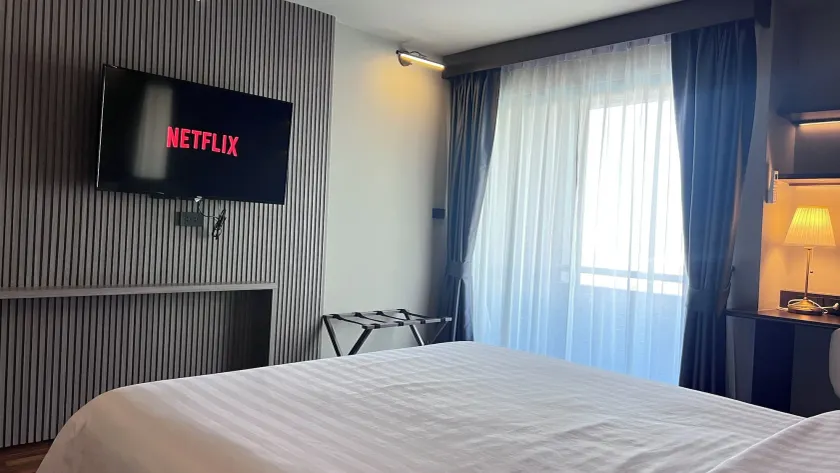 We Hotel - Image 1