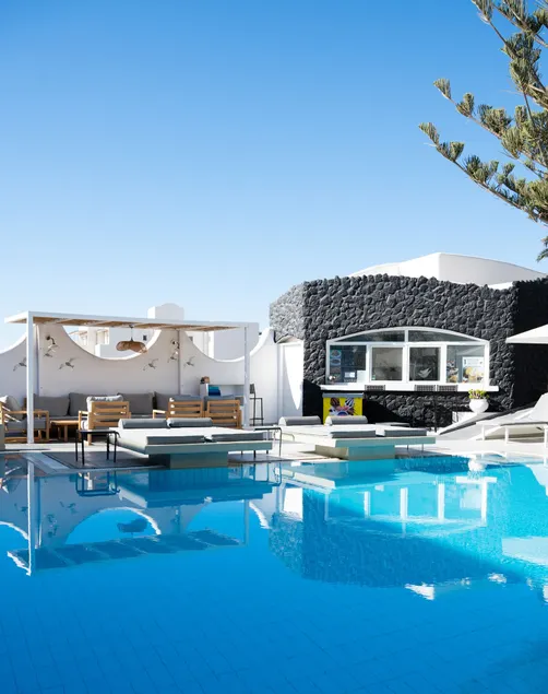 Daedalus Hotel - Image 1