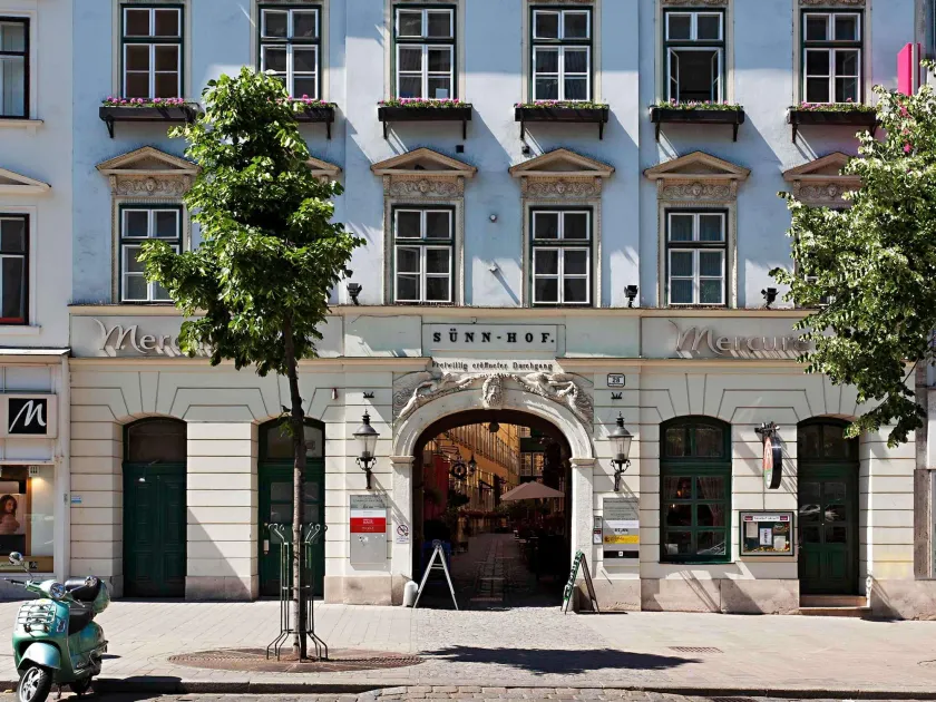 Mercure Grand Hotel Biedermeier Wien - Image 1