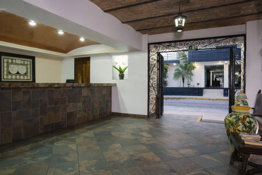 Hotel El Pescador - Entrée intérieure
