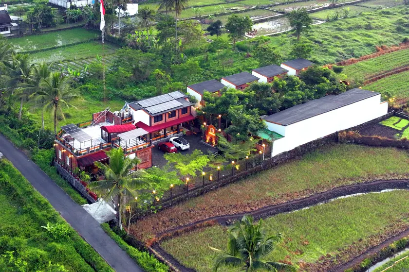 Tzy-No Cottage Yogyakarta - Image 1