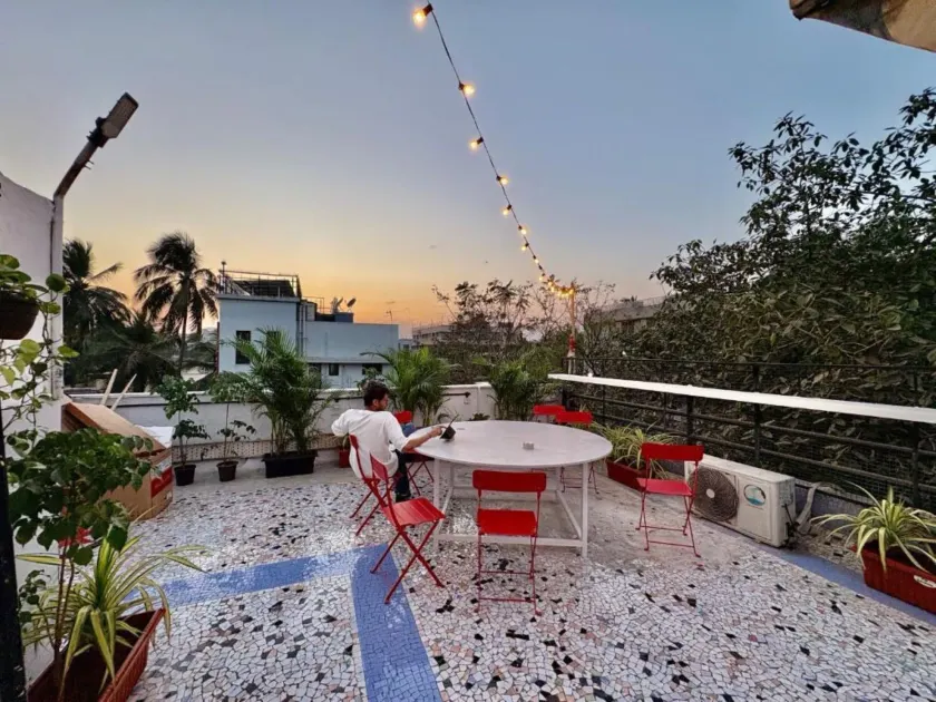 Locomo Hostel Mini - 9 mins from airport - Image 1