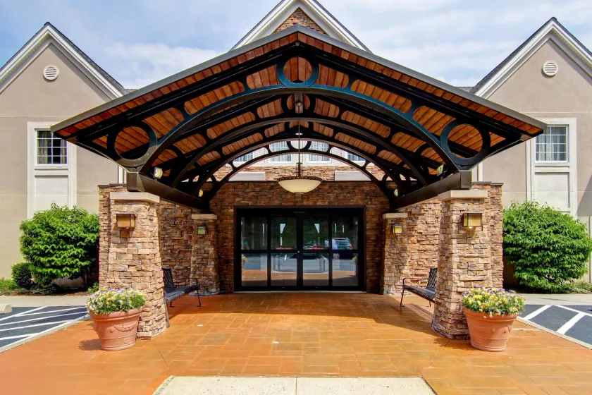 Homewood Suites by Hilton Stratford - Image 1