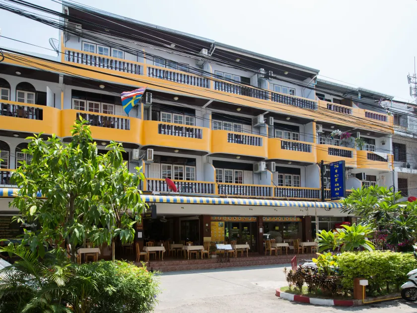 Stefan's Guesthouse - Image 1