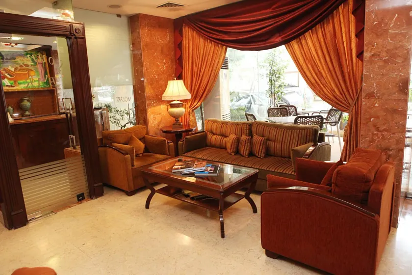 Mozart Hotel - Lobby