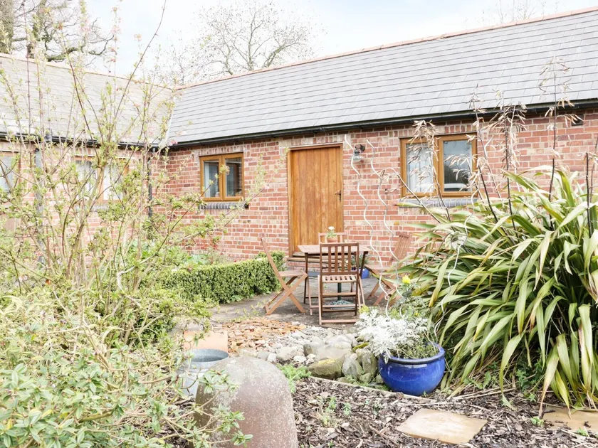 Acorn Cottage 1 - Image 1