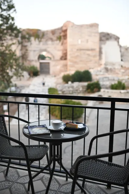Kallinos Boutique Hotel - Image 1