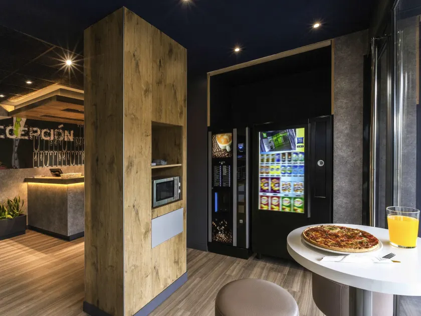 Ibis Budget Valencia Alcasser - Image 1