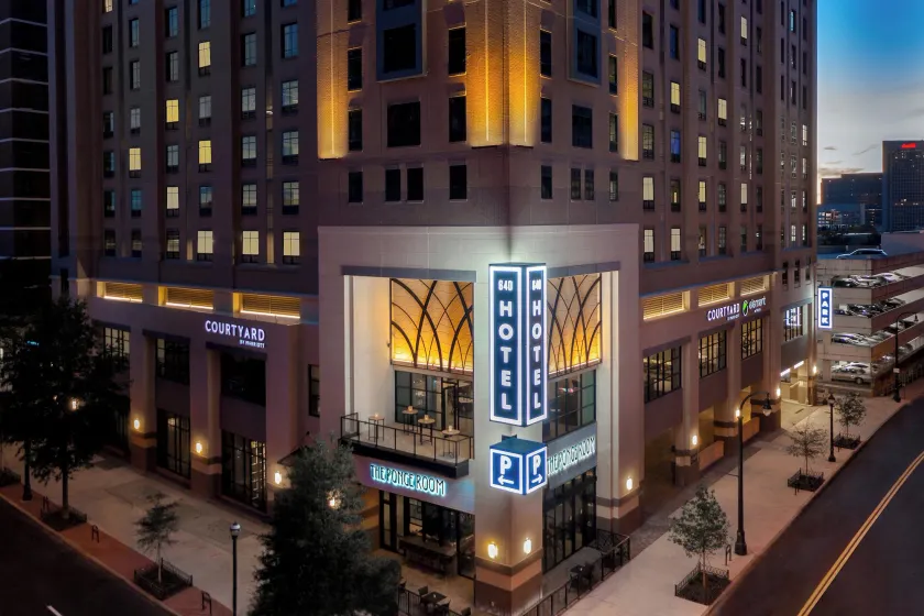 Courtyard by Marriott Atlanta Midtown - Image 1