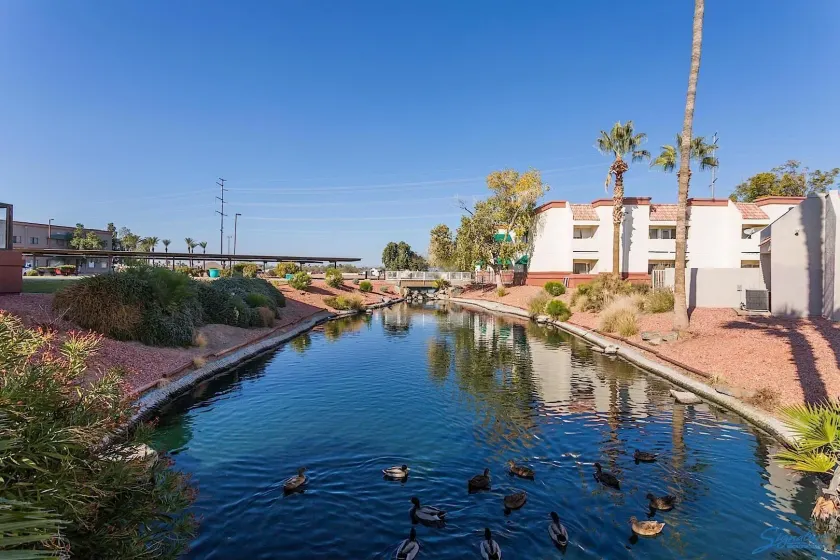 Cliffs in Surprise By Signature Vacation Rentals - Image 1