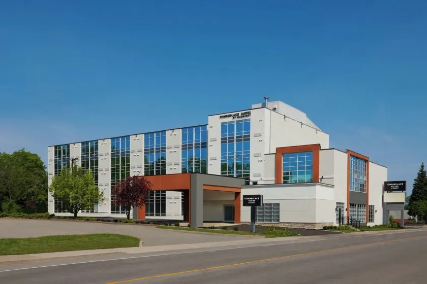 TownePlace Suites by Marriott Niagara Falls Canada - Image 1