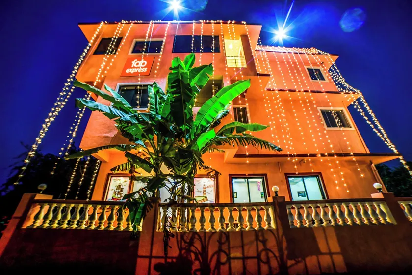 Hotel Spring Height Near Mall De Goa - Image 1