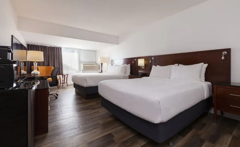 Strata Hotel - Image 1