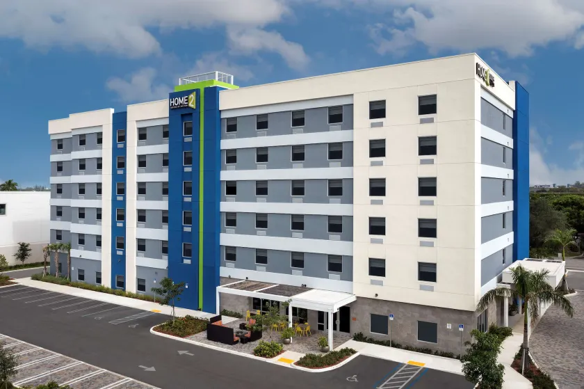 Home2 Suites by Hilton Miami Doral West Airport - Image 1