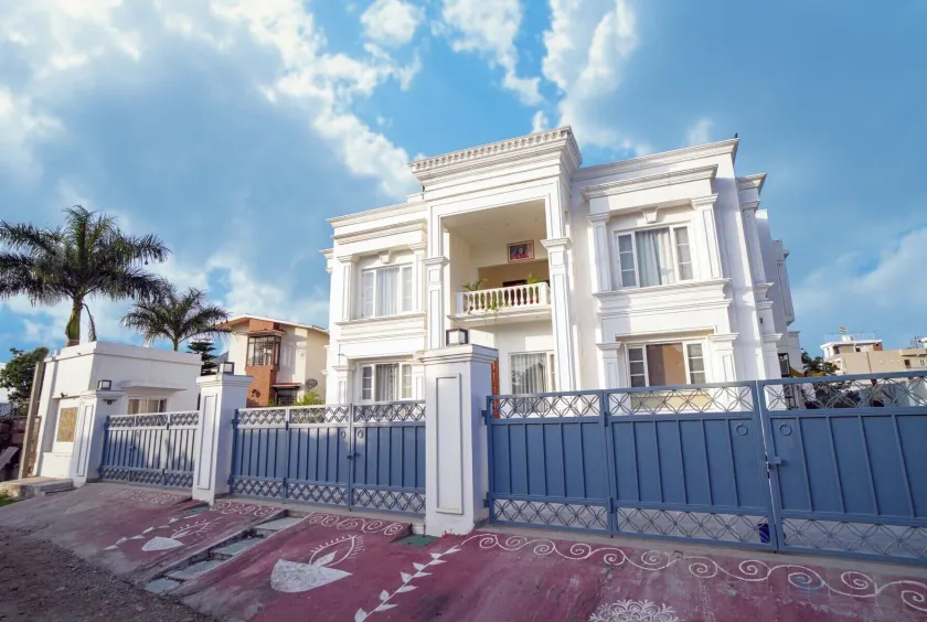 Chez Lavania - A Boutique Stay - Image 1