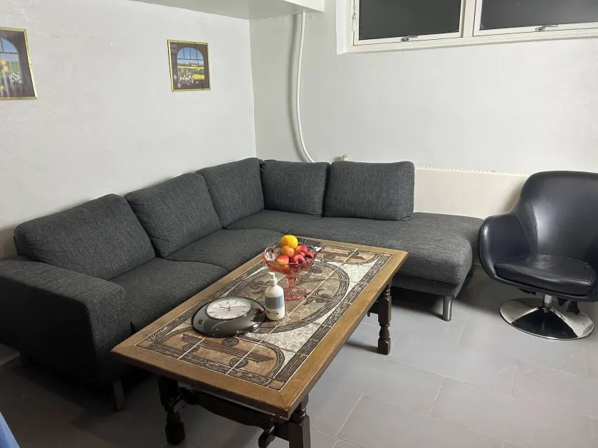 Basement Apartment in Villa - Image 1