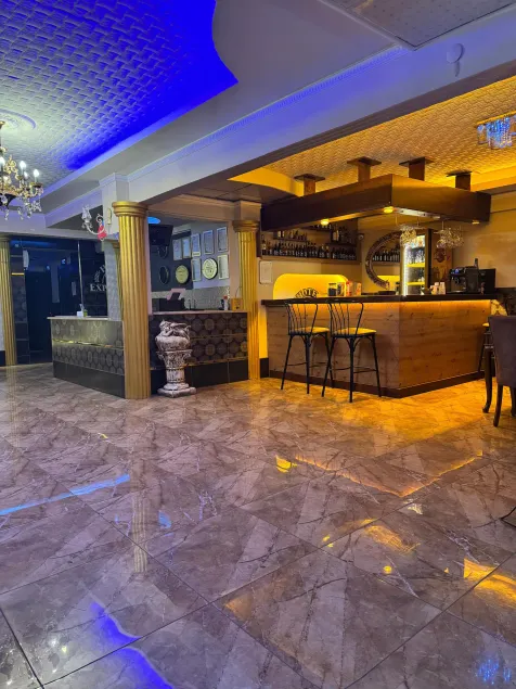 Exporoyal Hotel - Image 1