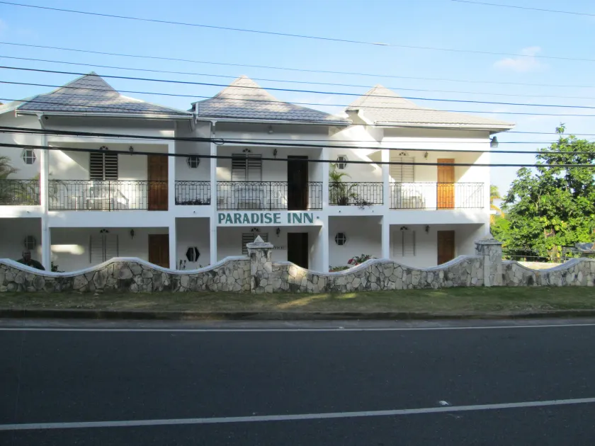Paradise Inn - Image 1