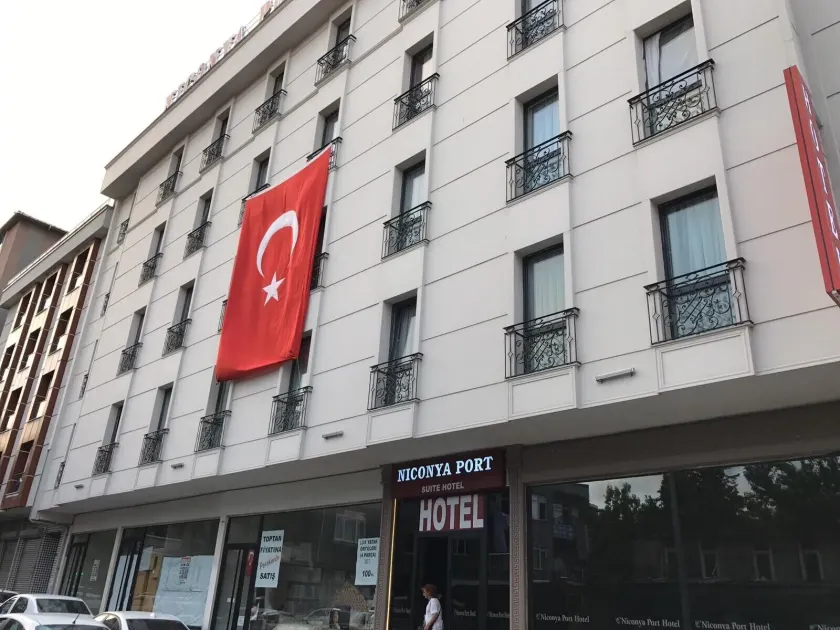 Niconya Port Suite&Hotel - Image 1