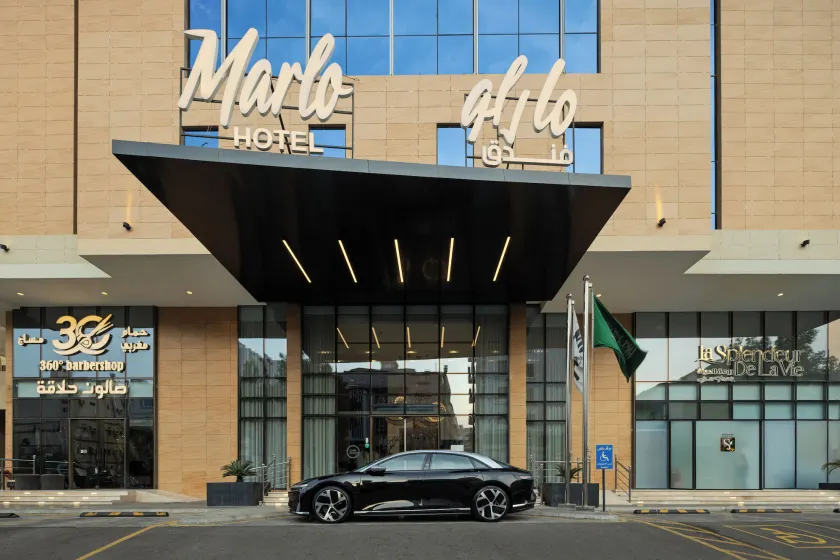 Marlo Hotel - Image 1