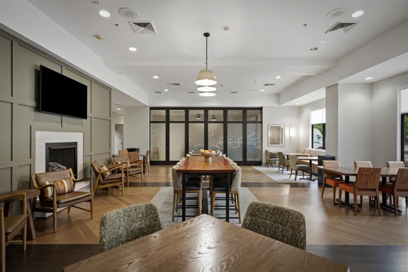 Hampton Inn Hickory - Image 1