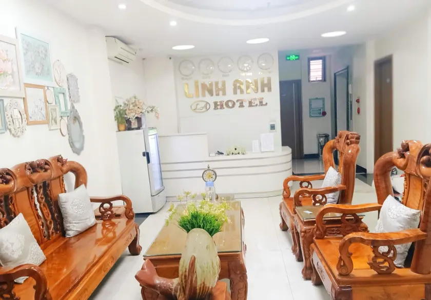 Linh Anh Hotel - Image 1