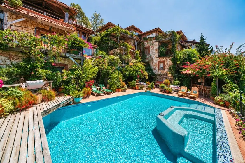 Fidanka Hotel - Image 1