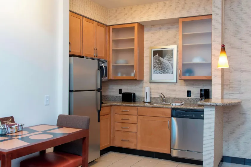 Residence Inn Moline Quad Cities - Image 1