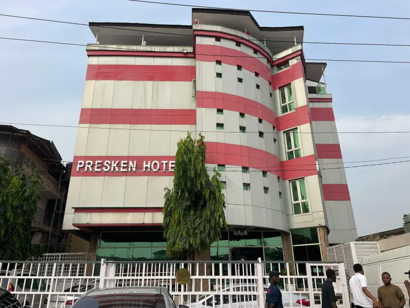 Presken Hotel International Airport Road, Ikeja - Image 1