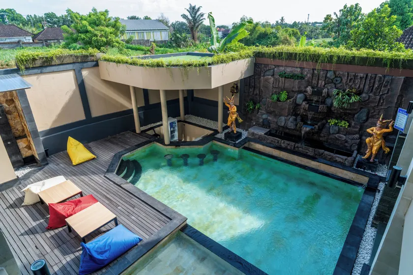 Ayers Hotel&Resto - Image 1