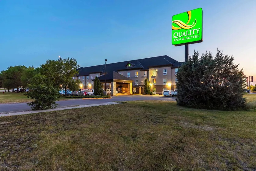 Quality Inn & Suites Yorkton - Image 1
