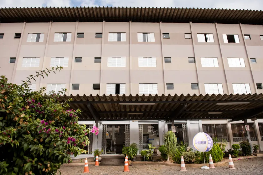 Hotel Lumiar - Image 1