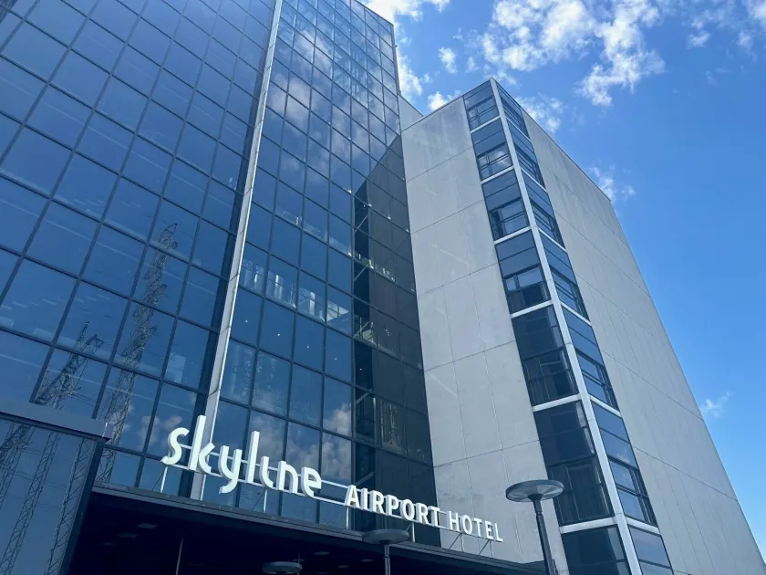 Skyline Airport Hotel - Image 1